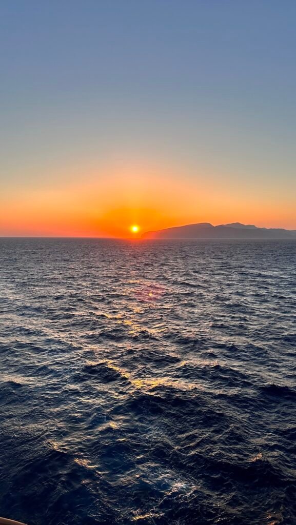 Por que tem gente que volta da Grécia encantada… e gente que volta cansada, frustrada e perdida